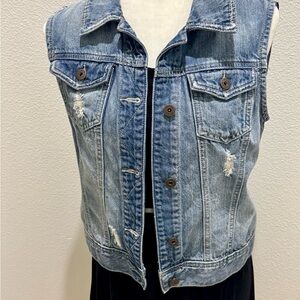 Women’s Denim Distressed Frosted Blue Vest. Size Medium